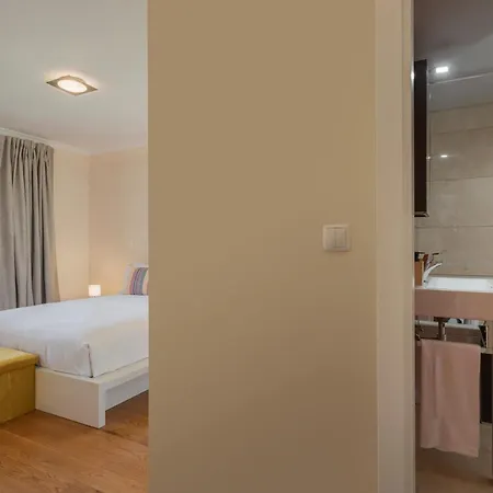 Apartment Victory View By An Island